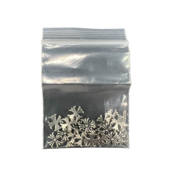 300 Piece Silver Metal Craft Embellishment Charms 4 Shapes Brand New - Picture 3 of 9